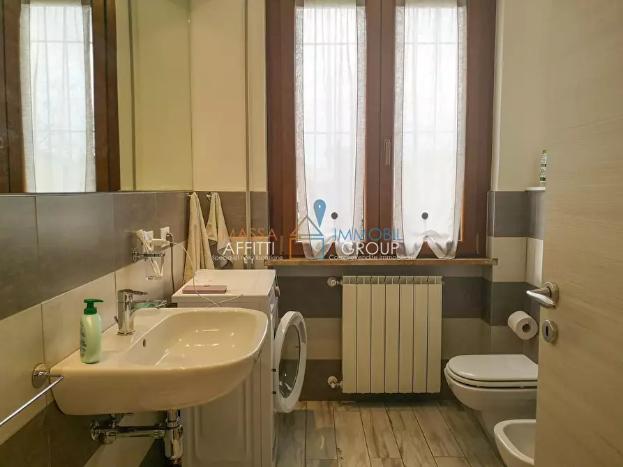 Immagine 14 di Quadrilocale in vendita  in Via Marina Vecchia 388 a Massa