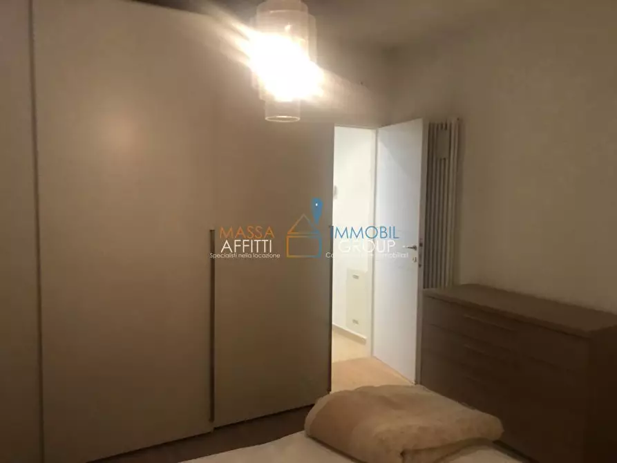 Immagine 30 di Villetta a schiera in affitto  in Viale della Repubblica 41 a Massa