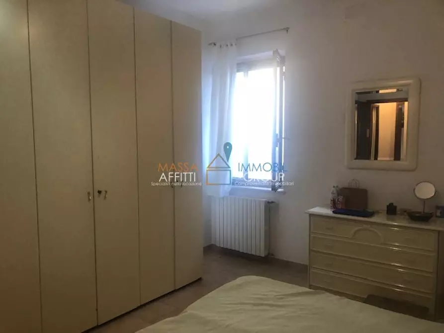 Immagine 53 di Villetta a schiera in vendita  in Via Puliche 308 a Massa