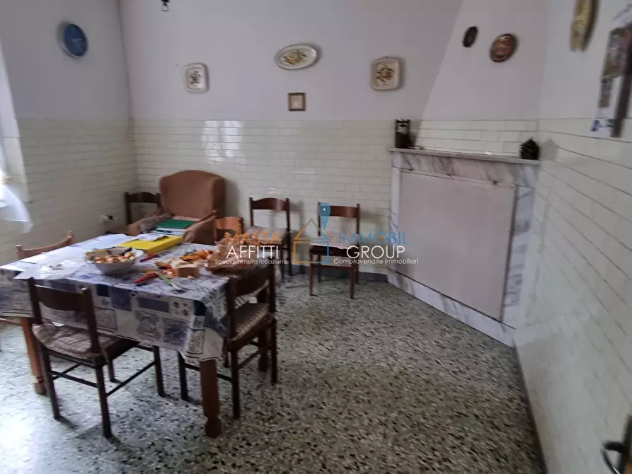 Immagine 21 di Casa indipendente in vendita  in via luigi del mancino 20 a Massa