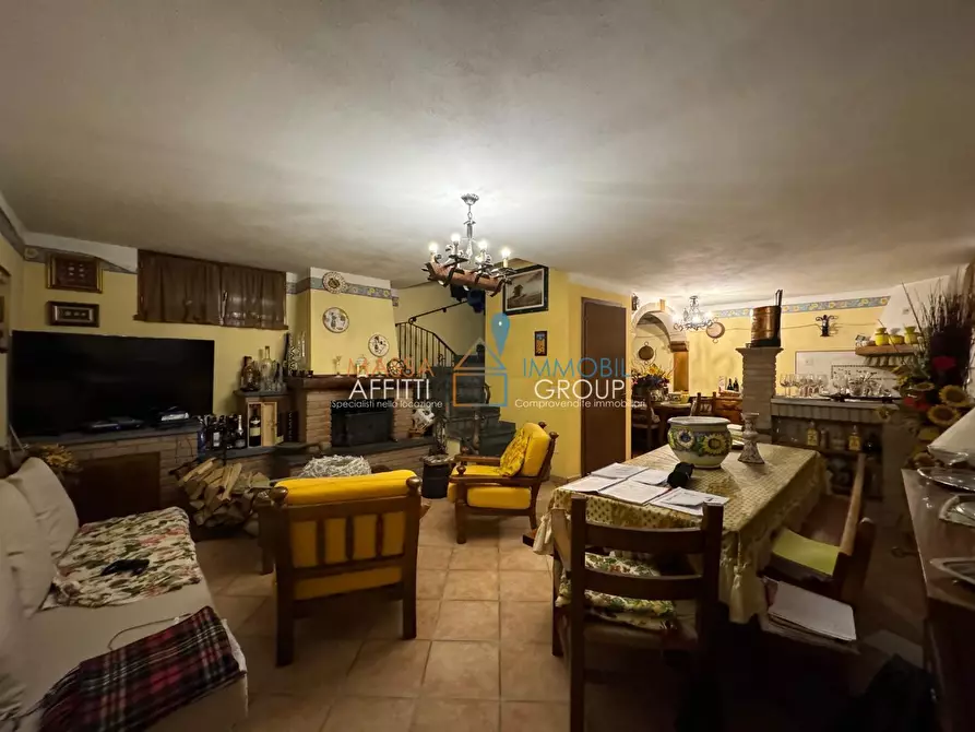 Immagine 16 di Villetta a schiera in vendita  in Via Don Giovanni Minzoni 216 a Seravezza