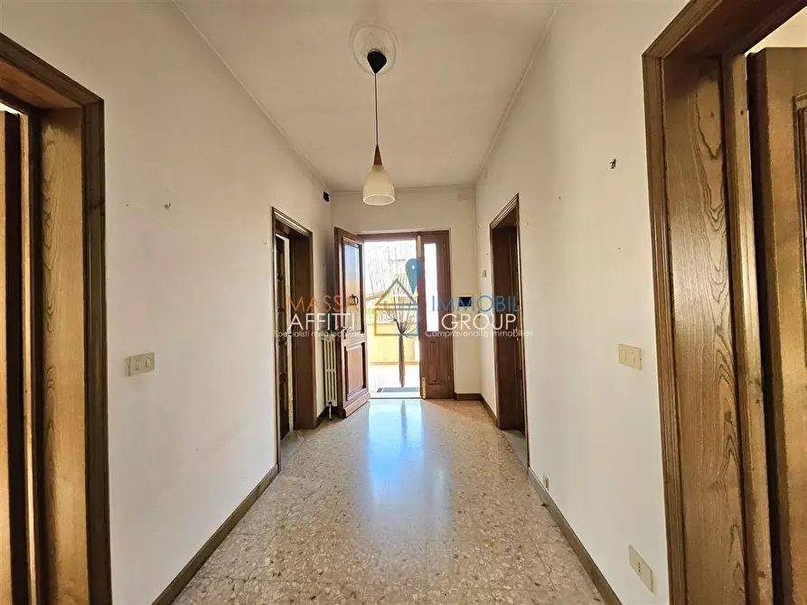 Immagine 5 di Porzione di casa in vendita  in Via Pratta 6 a Massa
