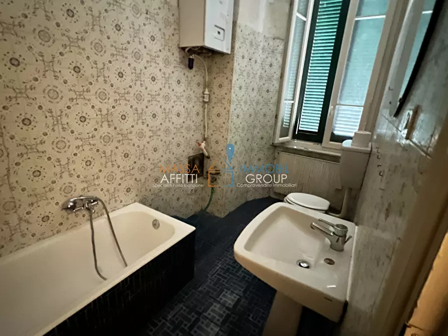 Immagine 26 di Pentalocale in vendita  in Via Benedetto Croce 11 a Massa