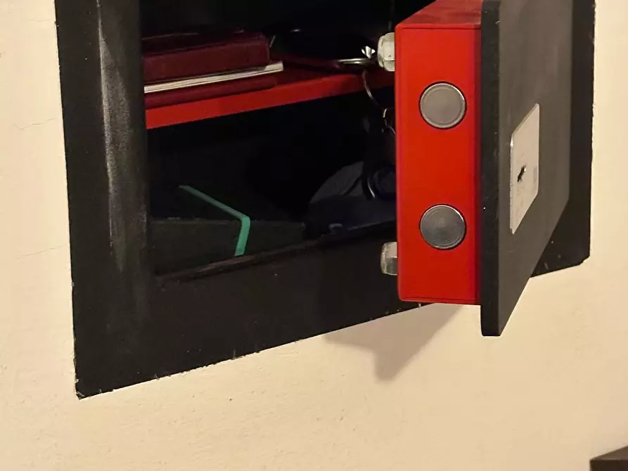 Immagine 11 di Trilocale in vendita  in Via Giunchetto 60 a Laigueglia