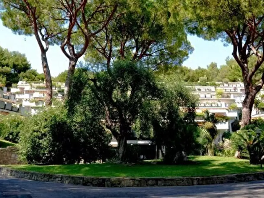 Immagine 29 di Bilocale in vendita  in Via Aurelia 48 a Andora