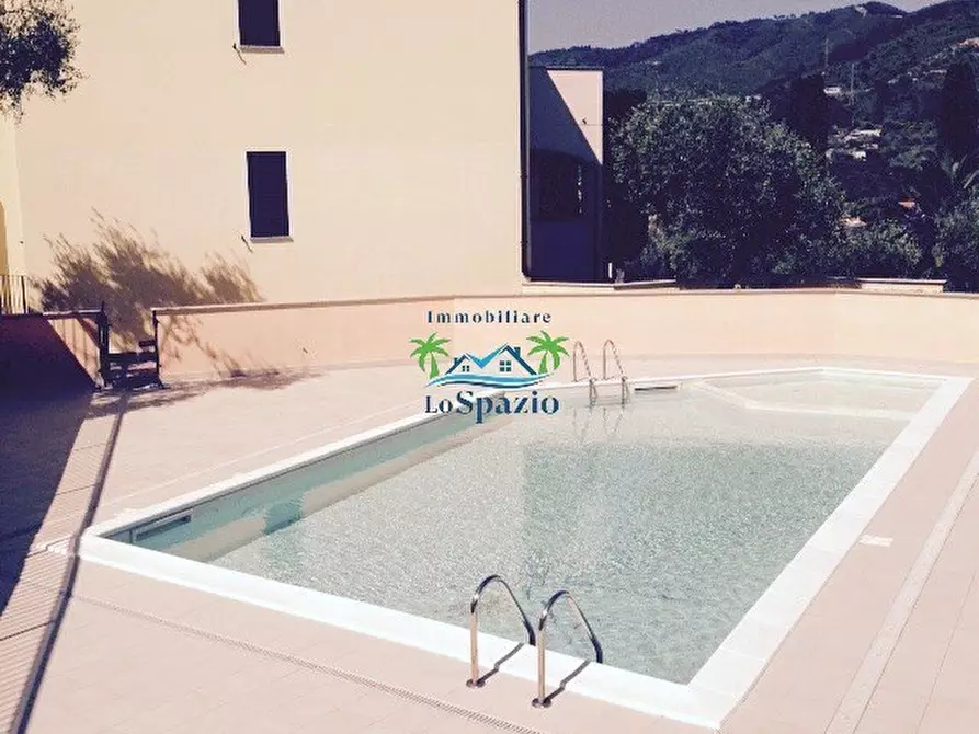 Immagine 25 di Trilocale in vendita  in strada comunale conna a Andora