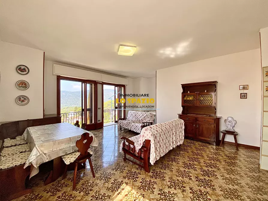 Immagine 4 di Villa in vendita  in via soprana 21 a Andora