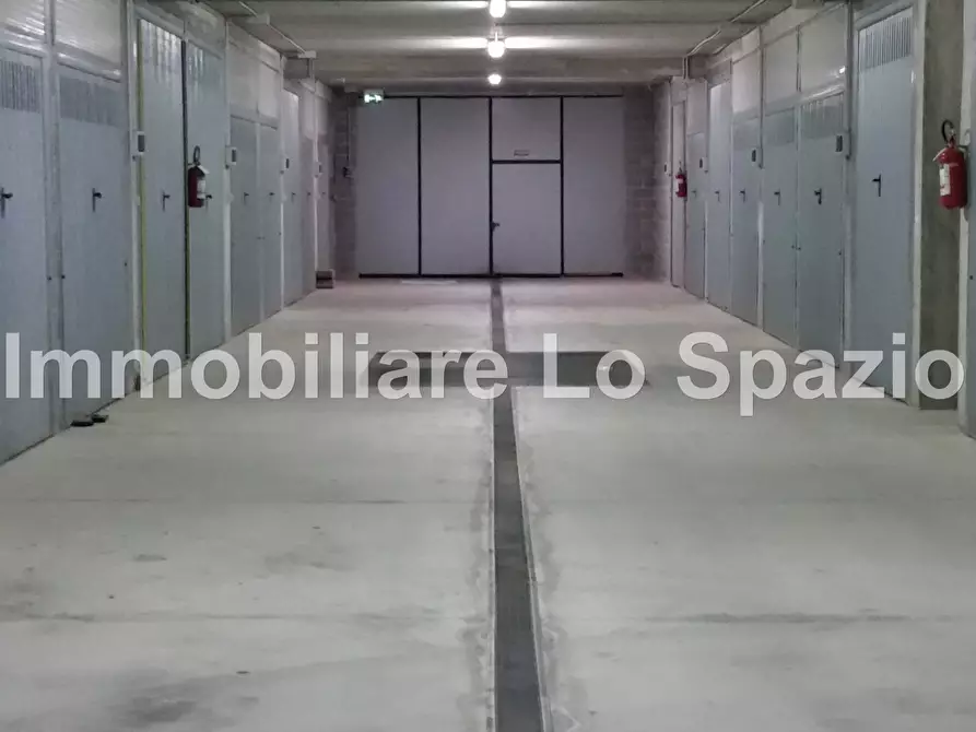 Immagine 3 di Garage in vendita  in via marco polo a Andora
