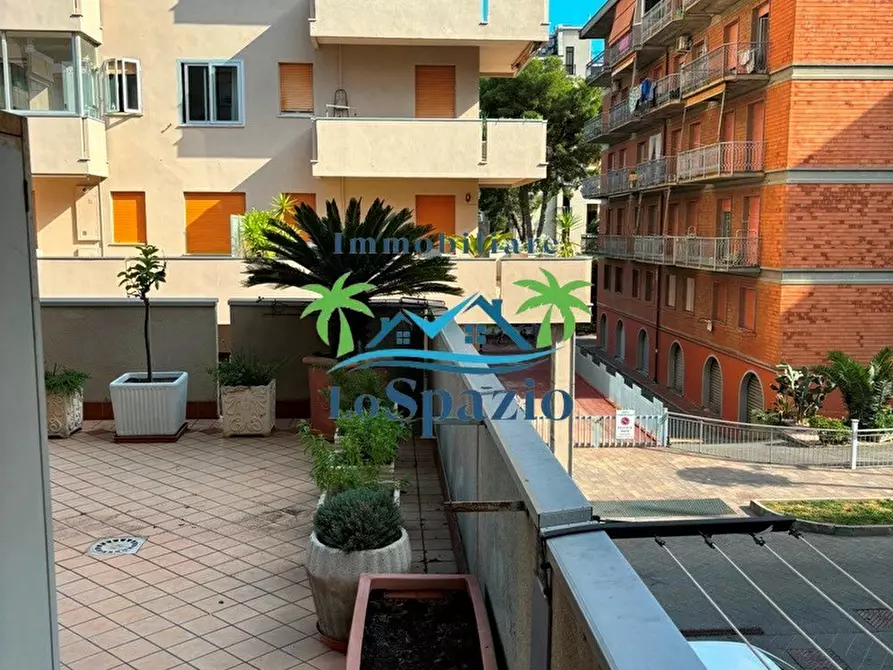 Immagine 17 di Trilocale in vendita  in via clavesana a Andora