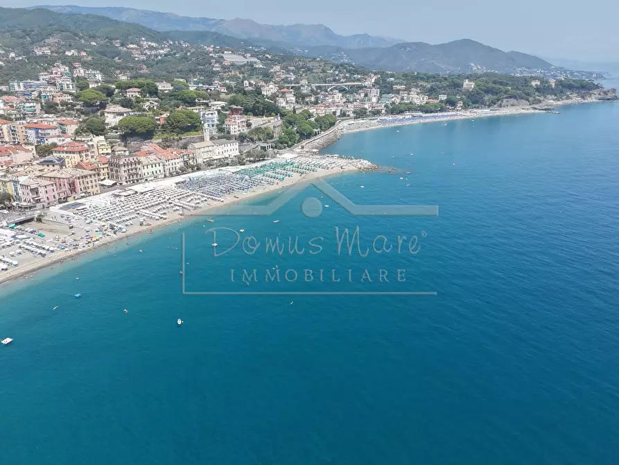 Immagine 51 di Villa in vendita  a Celle Ligure