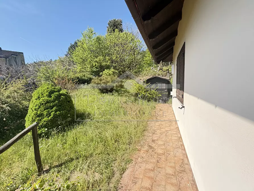Immagine 39 di Villa in vendita  in Via Cav. Davide Vignolo 6 a Pontinvrea