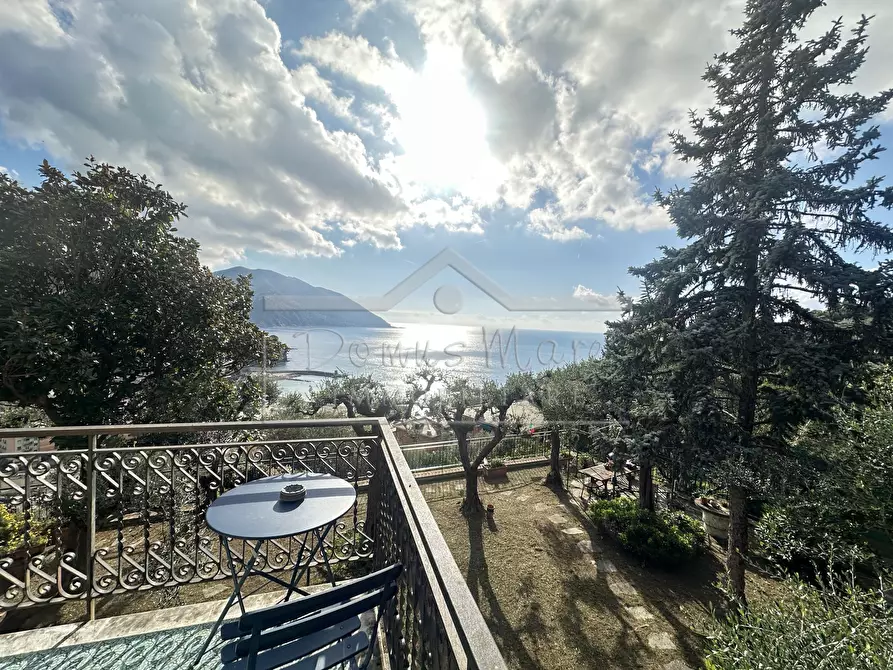 Immagine 26 di Casa indipendente in vendita  in Salvo D'Acquisto 70 a Recco