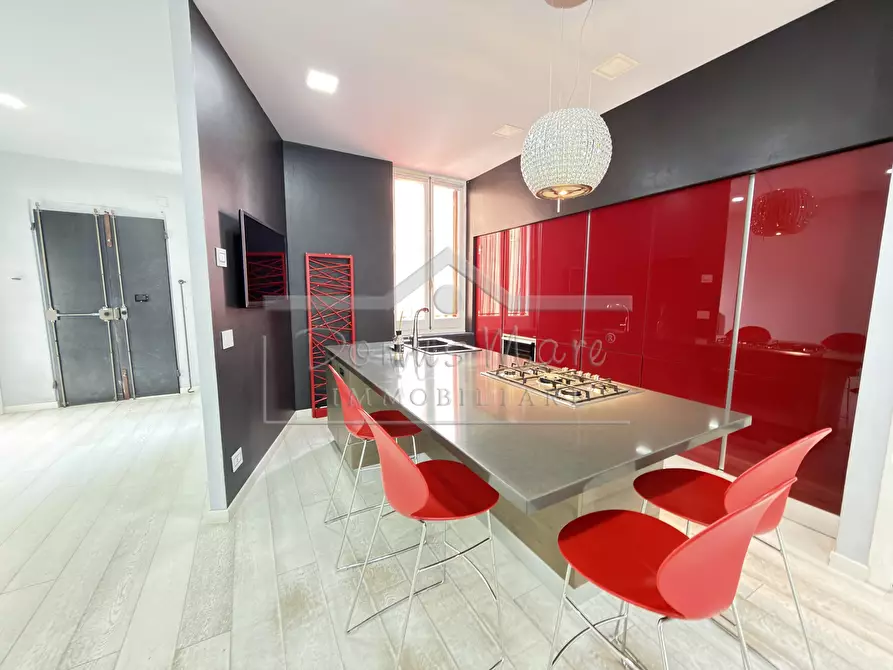 Immagine 5 di Attico in vendita  in Corso Italia 13 a Savona