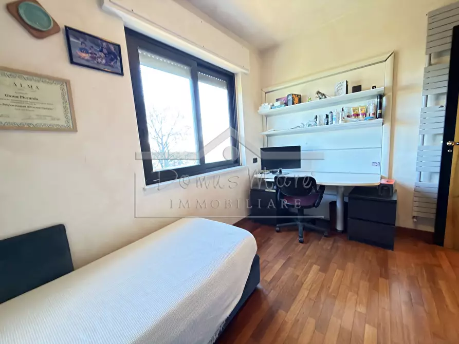 Immagine 42 di Villa in vendita  in Via Bricco del Poggio 32 a Savona