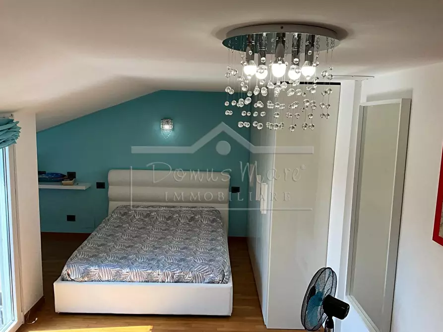 Immagine 14 di Trilocale in affitto  a Savona