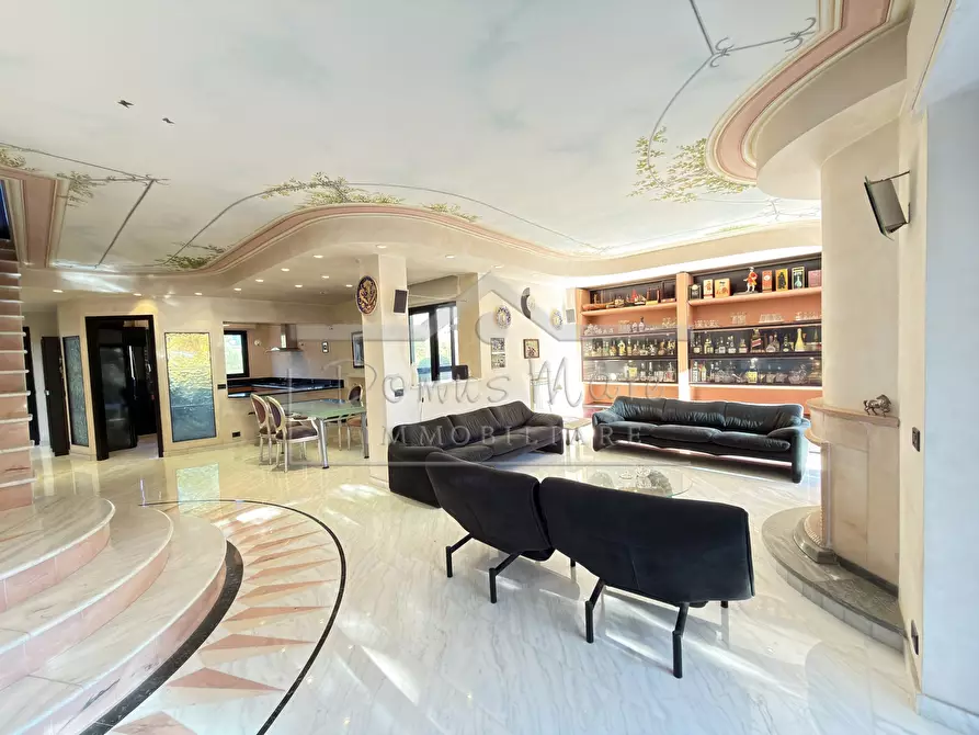 Immagine 19 di Villa in vendita  in Via Bricco del Poggio 32 a Savona