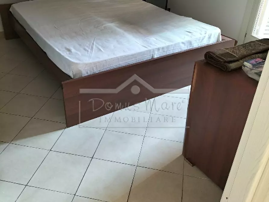 Immagine 23 di Trilocale in affitto  a Varazze