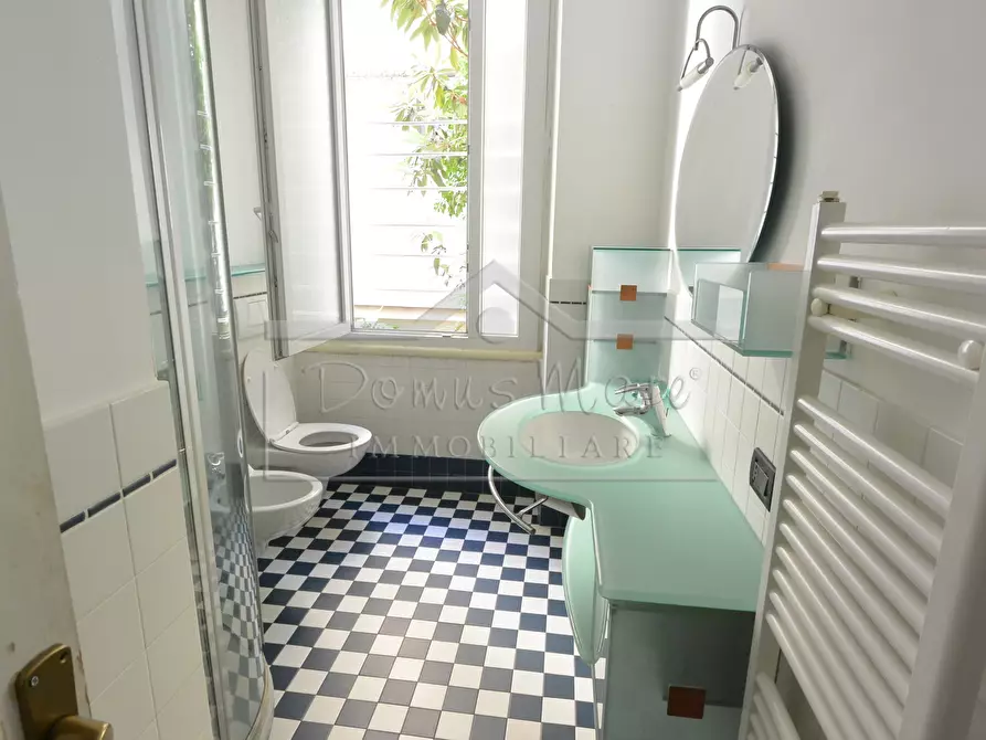 Immagine 30 di Pentalocale in vendita  in Via Montegrappa 4 a Savona