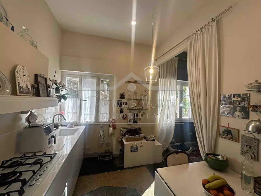 Immagine 40 di Pentalocale in vendita  in Via Beato Formica 4 a Savona