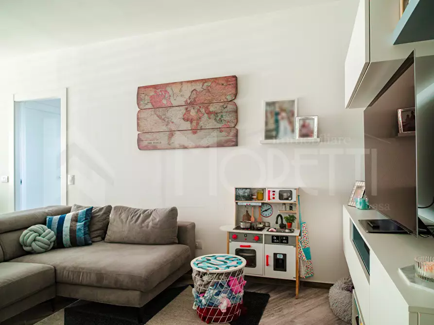 Immagine 5 di Trilocale in vendita  in Via Lazzara Giovanni a Livorno