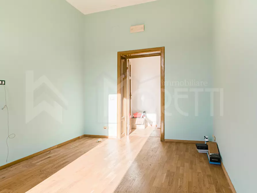 Immagine 2 di Pentalocale in vendita  in Corso Giuseppe Mazzini a Livorno