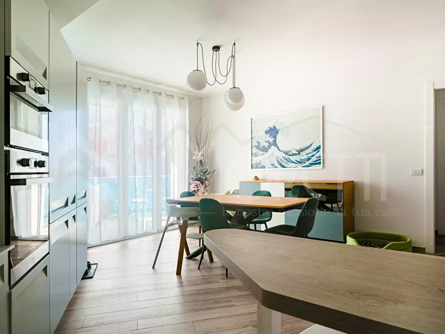 Immagine 15 di Trilocale in vendita  in Via Lazzara Giovanni a Livorno