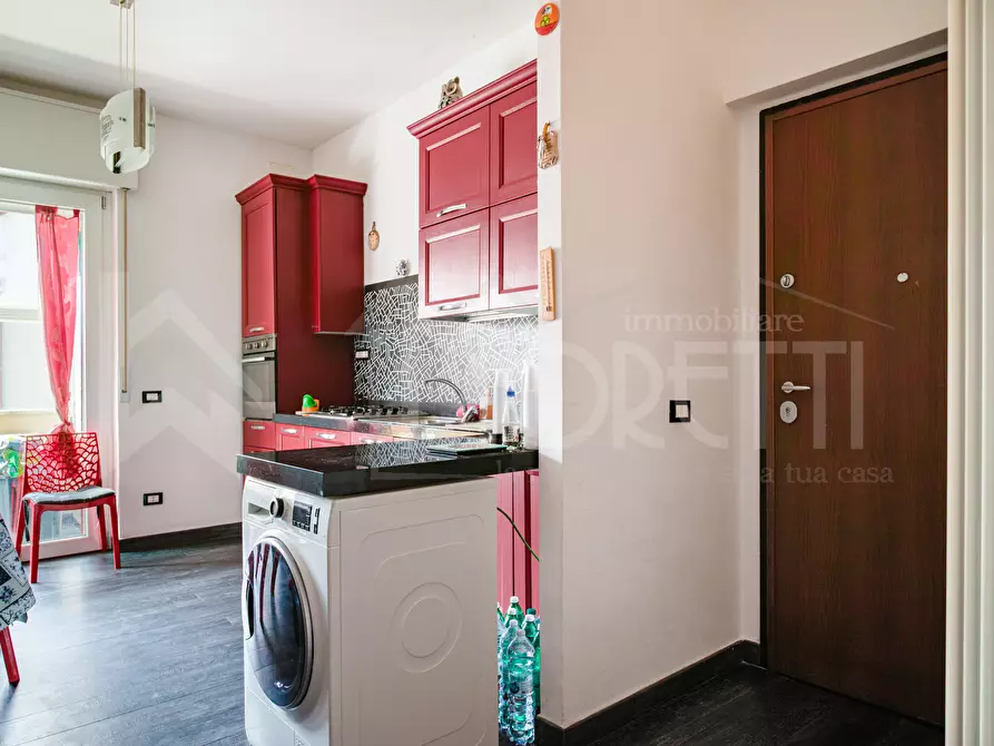 Immagine 38 di Pentalocale in vendita  in Via dell'Alloro a Livorno