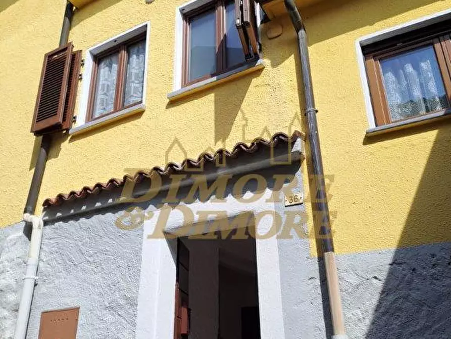 Immagine 46 di Porzione di casa in vendita  a Cannobio