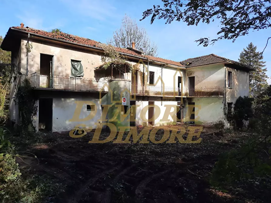 Immagine 32 di Rustico / casale in vendita  a Comabbio