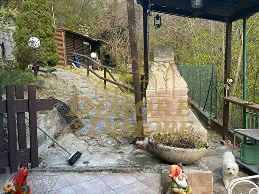 Immagine 40 di Villetta a schiera in vendita  a Aurano