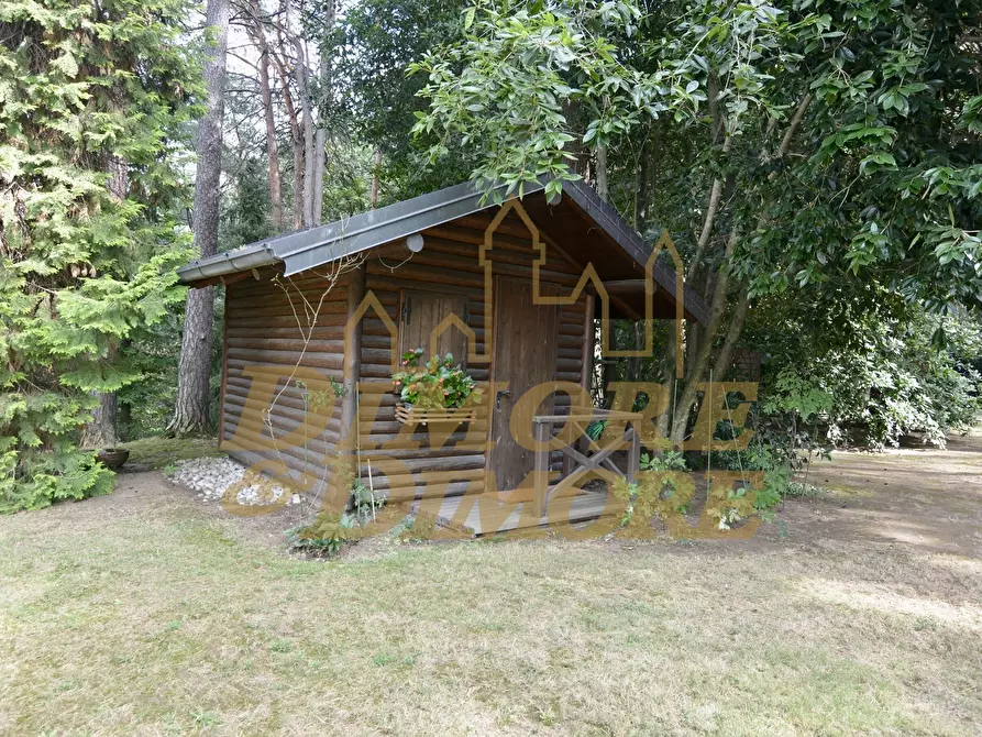 Immagine 15 di Villa in vendita  a Ranco