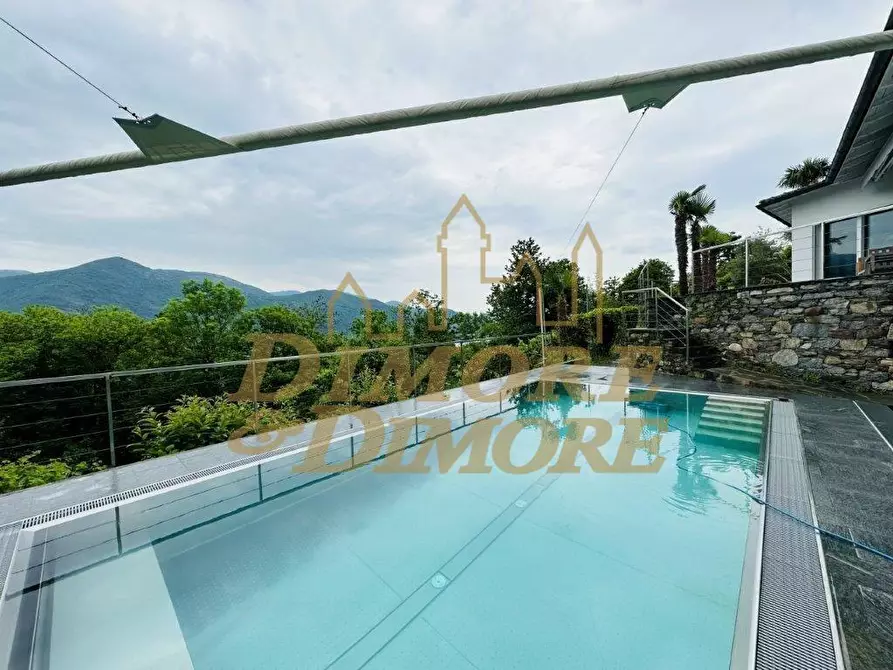 Immagine 3 di Villa in vendita  a Cannobio