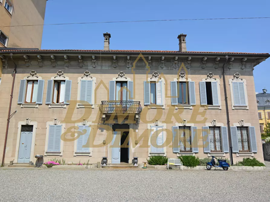 Immagine 2 di Villa in vendita  in via felice cavallotti a Verbania