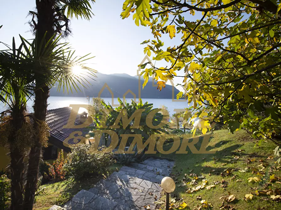 Immagine 4 di Villa in vendita  a Ghiffa