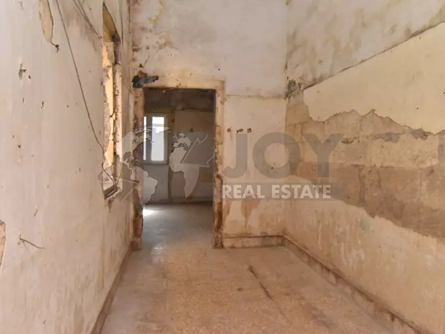 Immagine 15 di Palazzo in vendita  in Via Gorizia 35 a Lecce