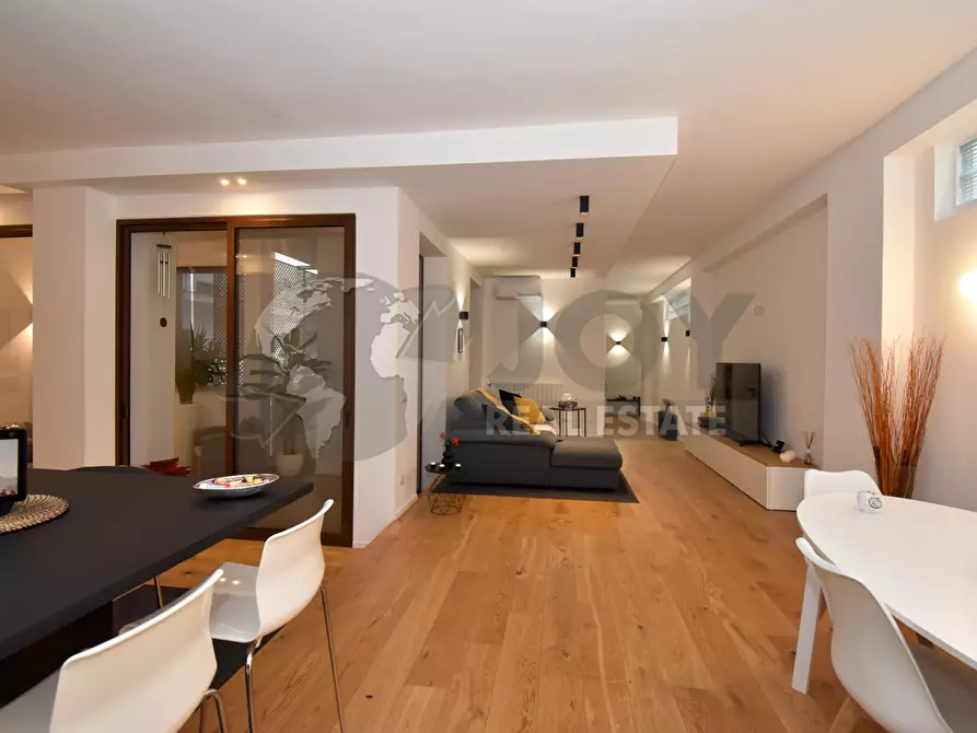 Immagine 3 di Appartamento in vendita  in Via G. Oberdan 69 a Lecce