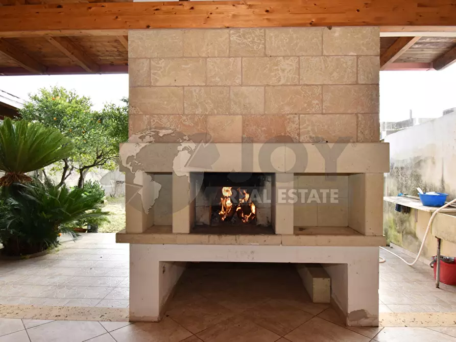 Immagine 2 di Casa indipendente in vendita  in Via Montello 28 a Zollino