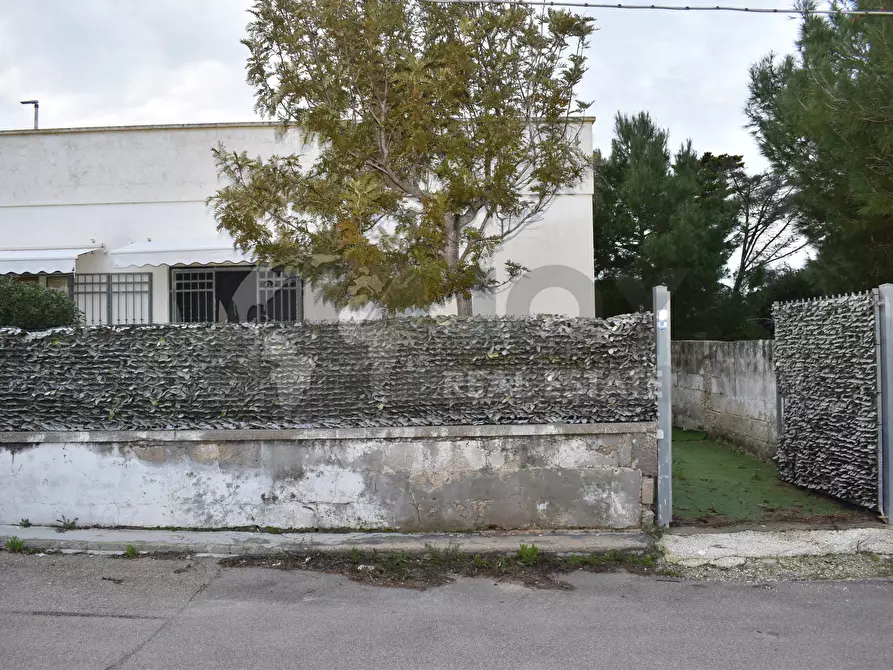 Immagine 39 di Villa in vendita  in Via Pianosa 1 a Lecce