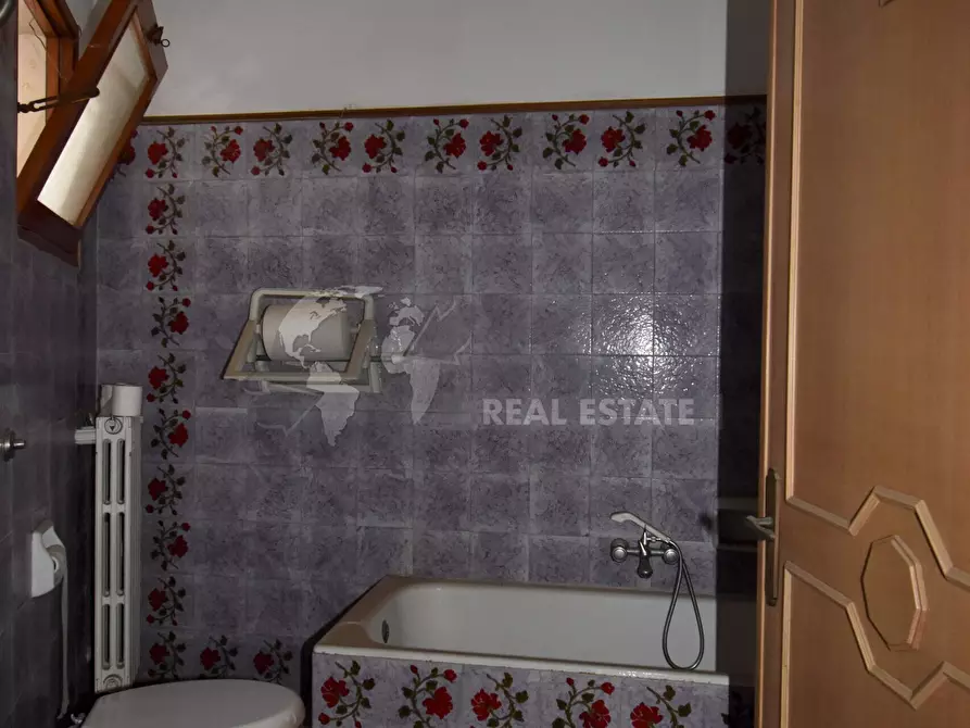 Immagine 8 di Appartamento in vendita  in via maremonti 50 a Campi Salentina