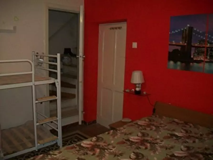 Immagine 18 di Porzione di casa in vendita  in VIA DEI PICENI a Castel Frentano