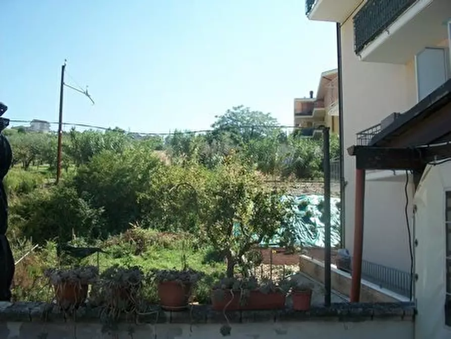 Immagine 32 di Trilocale in vendita  in VIA SAN ROCCO a Castel Frentano