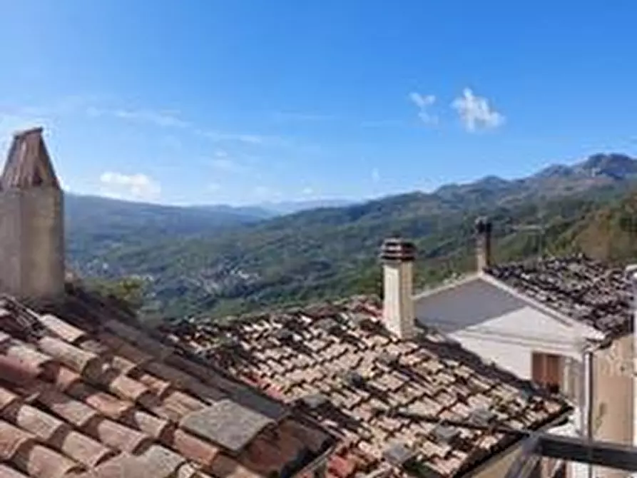 Immagine 26 di Porzione di casa in vendita  in VIA G.CESARE a Civitaluparella