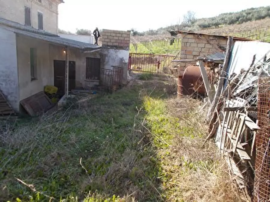 Immagine 26 di Porzione di casa in vendita  in CONTRADA NASUTI a Lanciano