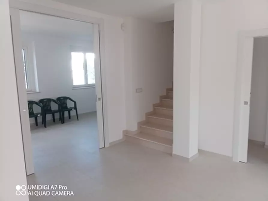 Immagine 9 di Villa in vendita  a Treglio