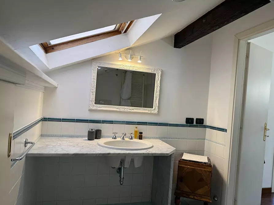 Immagine 34 di Porzione di casa in affitto  in Corso Dante Alighieri 216 a Alassio