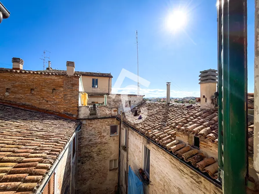 Immagine 8 di Appartamento in vendita  a Jesi