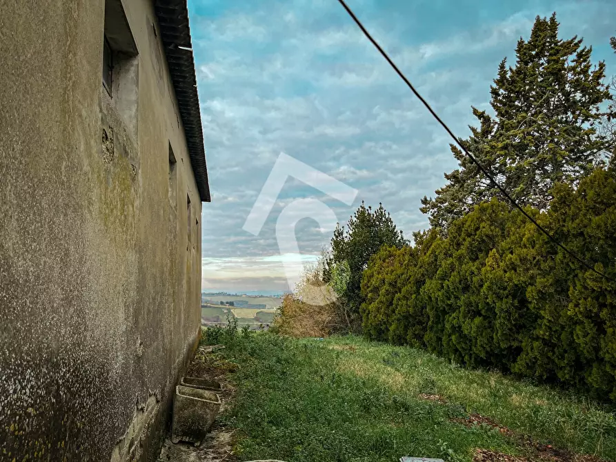 Immagine 9 di Terreno edificabile in vendita  a Jesi