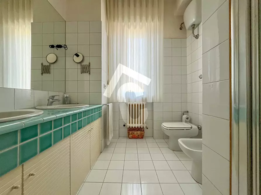 Immagine 23 di Appartamento in vendita  a Jesi