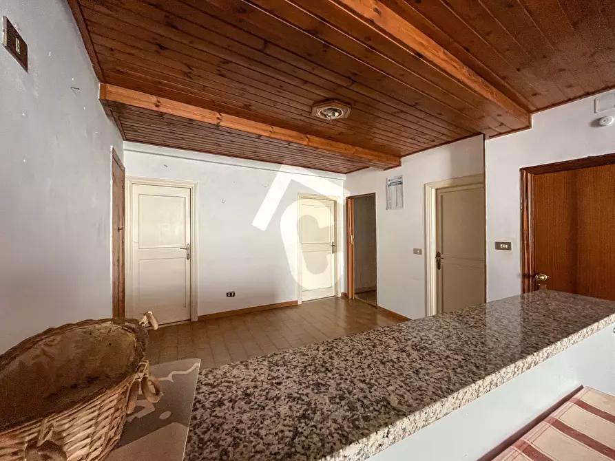 Immagine 20 di Casa bifamiliare in vendita  a Jesi