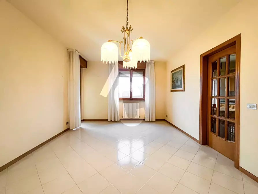 Immagine 2 di Appartamento in vendita  a Jesi